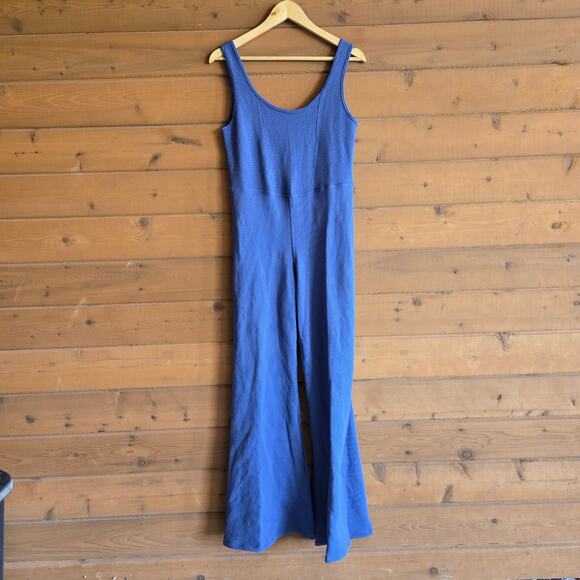 American Eagle Flare Leg Scoop Neck Jumpsuit Blue Large Stretchy Sleeveless Tank - Picture 2 of 6